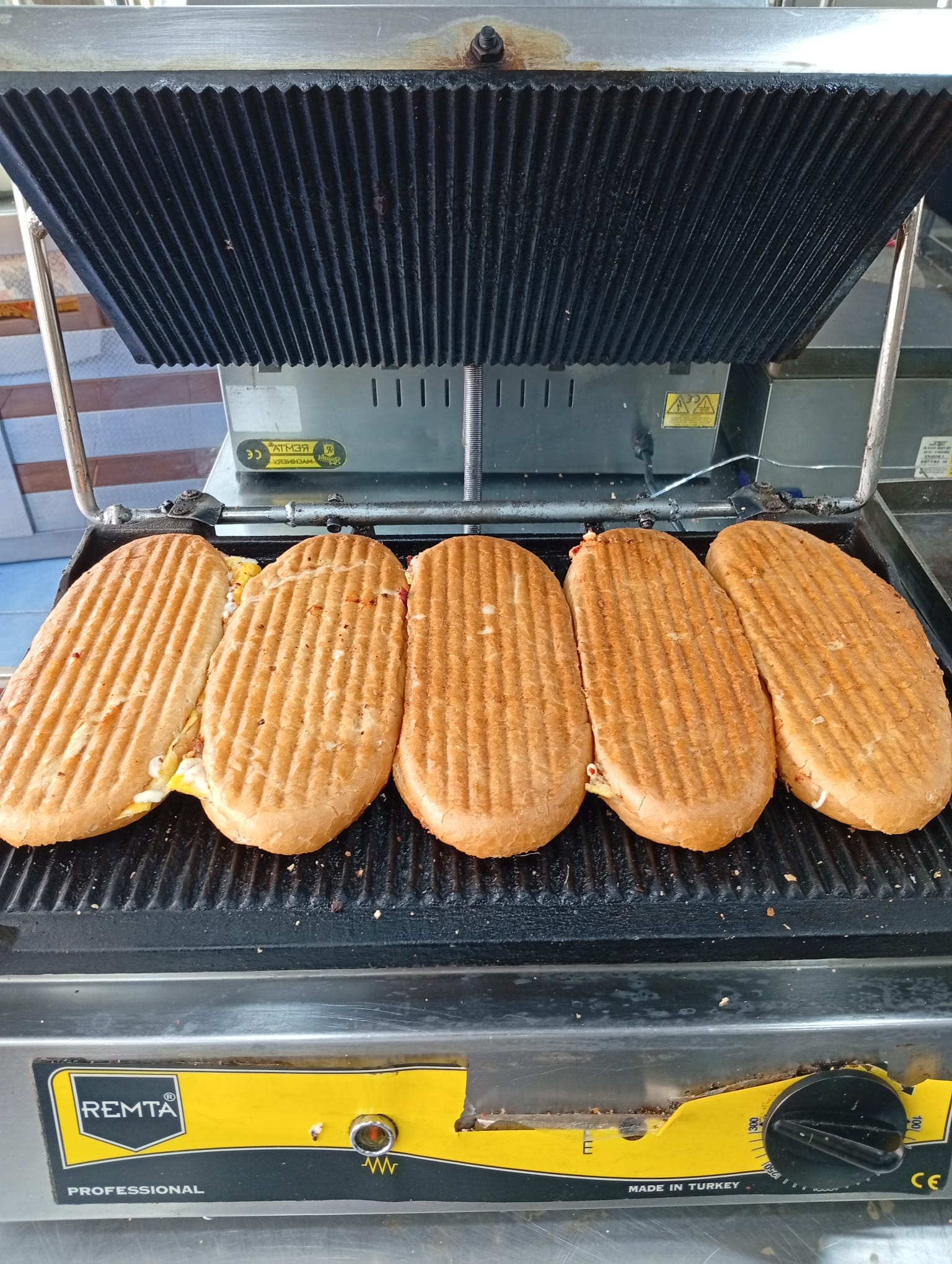 Öz Tadım Börek Salonu